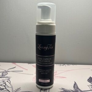 Loving Tan 2 HR Express Platinum Tanning Mousse - Black